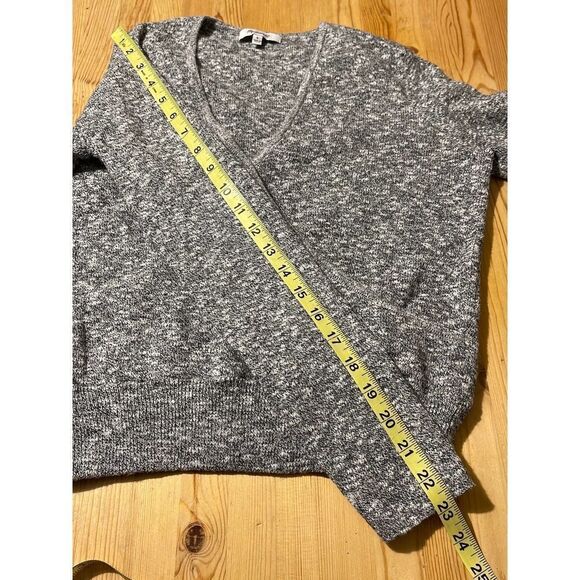 Madewell Wrap Front Pullover Sweater womens small Gray long sleeve - Picture 6 of 7
